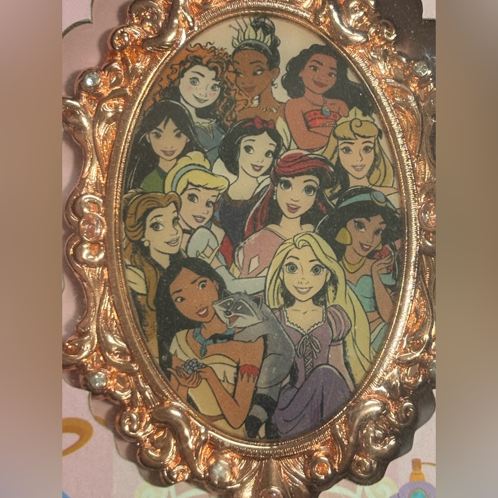 Jumbo Princess Mirror Portrait Rapunzel Ariel Mulan Belle Loungefly Disney Pin - Picture 5 of 5